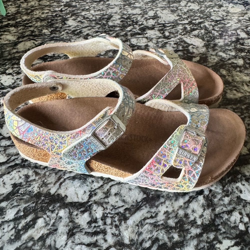 Birkenstock Kids Iridescent Holographic Glitter Sandals - size 34 - Picture 7 of 8